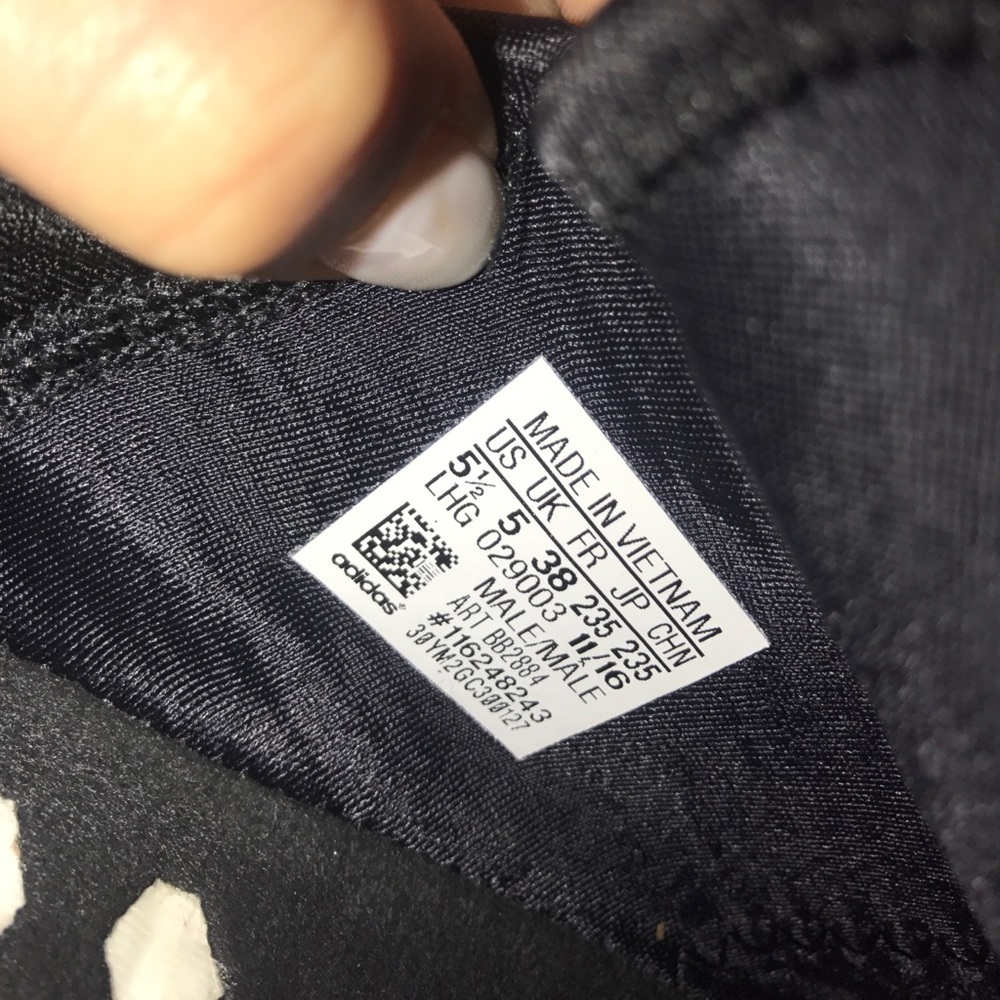 Black/Grey/Red Nmd_r1's, 100% Authentic, Worn Once - image 5